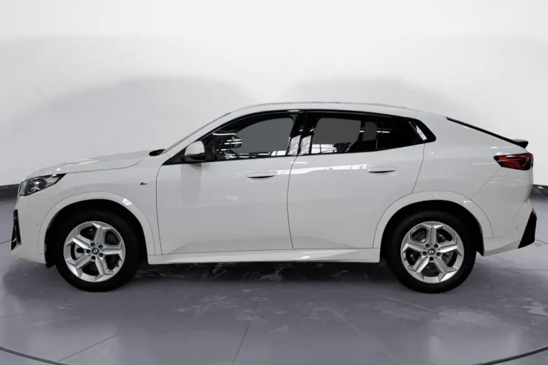 BMW X2 (Seria X) din 2025 cu 25.700 km - oferta BMW184938 - foto 2