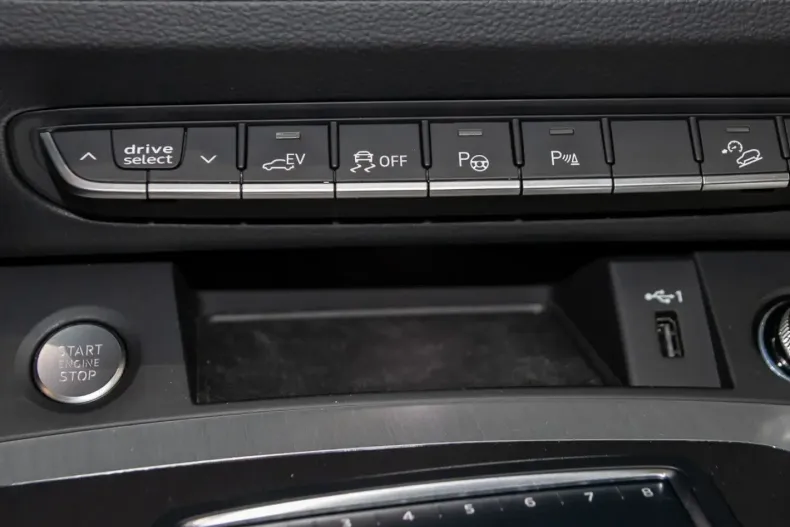 Audi Q5 din 2021 cu 89.902 km - oferta AUD184945 - foto 19