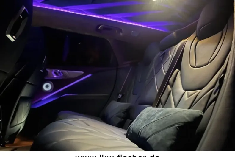 BMW XM (Seria X) din 2023 cu 4.980 km - oferta BMW184946 - foto 16