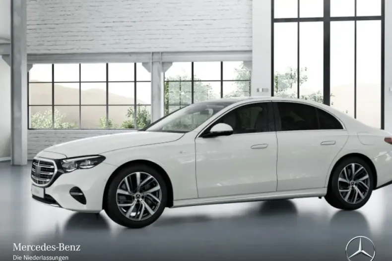 Mercedes-Benz E 300 (Clasa E) din 2025 cu 7.139 km - oferta MER184948 - foto 2