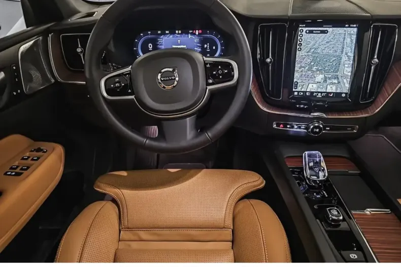 Volvo XC60 din 2025 cu 6.688 km - oferta VOL184950 - foto 21