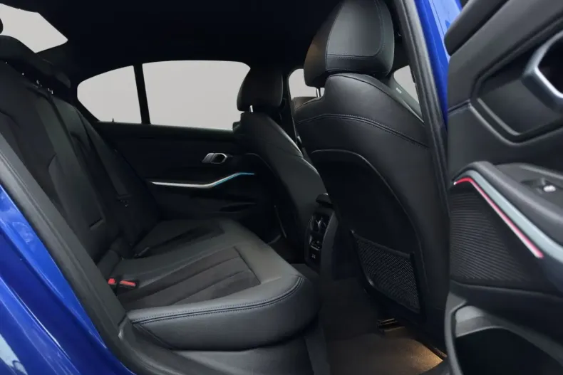 BMW 320 (Seria 3) din 2022 cu 118.000 km - oferta BMW184951 - foto 14