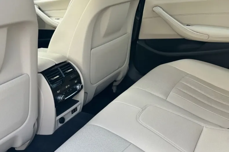 BMW 520 (Seria 5) din 2021 cu 109.970 km - oferta BMW184952 - foto 13