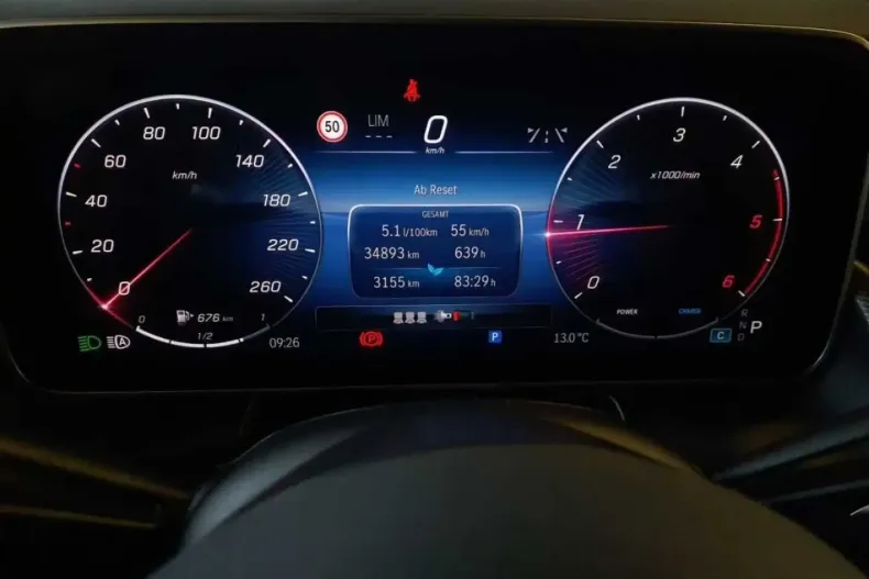 Mercedes-Benz GLC 220 (Clasa GLC) din 2024 cu 42.460 km - oferta MER184955 - foto 7