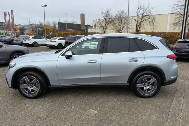 Mercedes-Benz GLC 220 (Clasa GLC) din 2024 cu 8.649 km - oferta MER184956 - foto 3