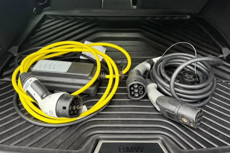 BMW 330 (Seria 3) din 2021 cu 109.940 km - oferta BMW184961 - foto 31