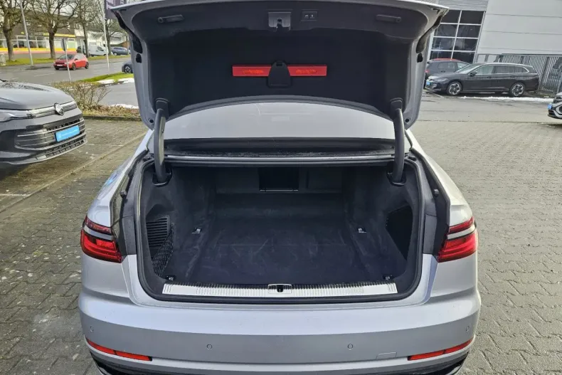 Audi A8 din 2022 cu 40.800 km - oferta AUD184962 - foto 6