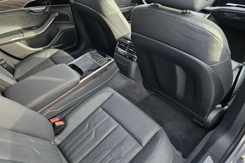 Audi A8 din 2022 cu 40.800 km - oferta AUD184962 - foto 15