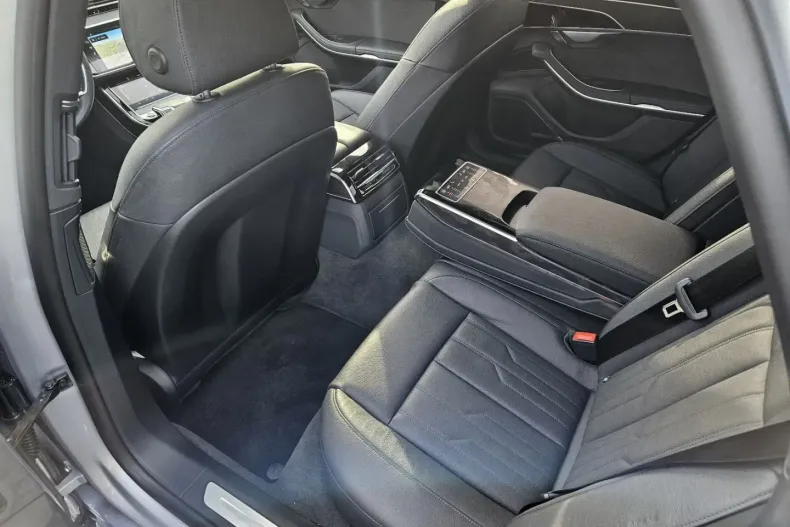 Audi A8 din 2022 cu 40.800 km - oferta AUD184962 - foto 16