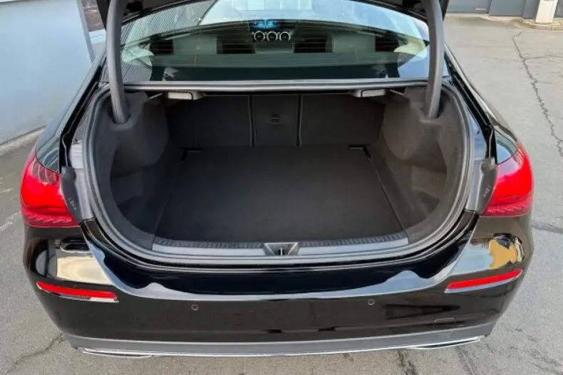 Mercedes-Benz A 180 (Clasa A) din 2024 cu 6.405 km - oferta MER184969 - foto 9