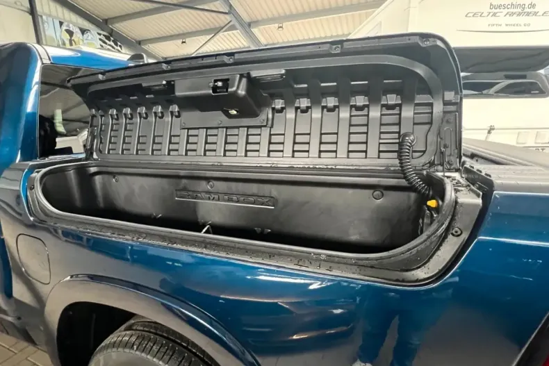 Dodge RAM din 2024 cu 1.690 km - oferta DOD184972 - foto 3