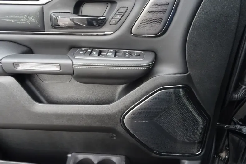 Dodge RAM din 2024 cu 29.563 km - oferta DOD184975 - foto 15