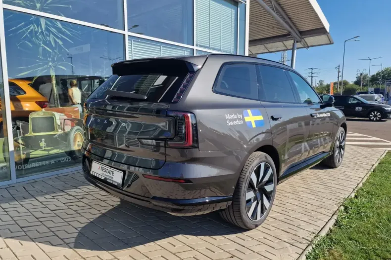 Volvo EX90 din 2025 cu 2.481 km - oferta VOL184980 - foto 6