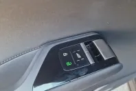 Volvo EX90 din 2025 cu 2.481 km - oferta VOL184980 - foto 8