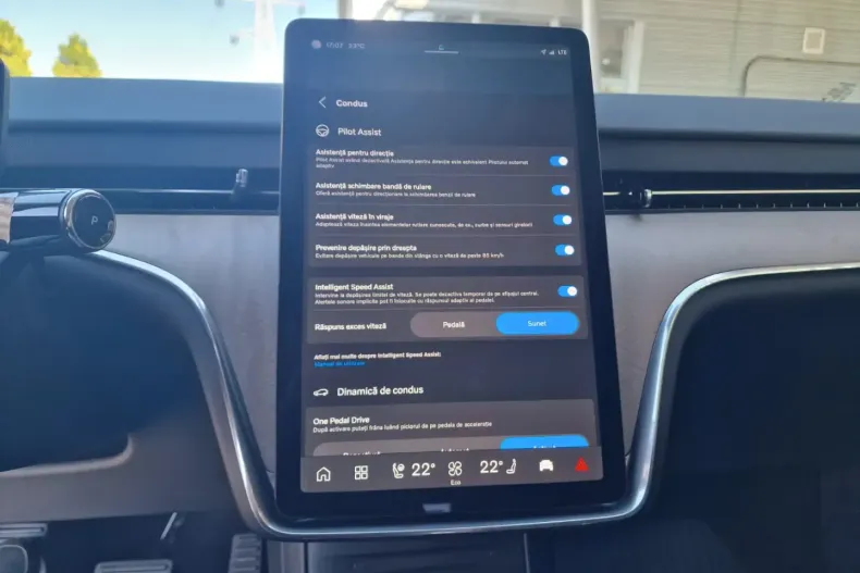 Volvo EX90 din 2025 cu 2.481 km - oferta VOL184980 - foto 21