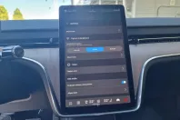 Volvo EX90 din 2025 cu 2.481 km - oferta VOL184980 - foto 24