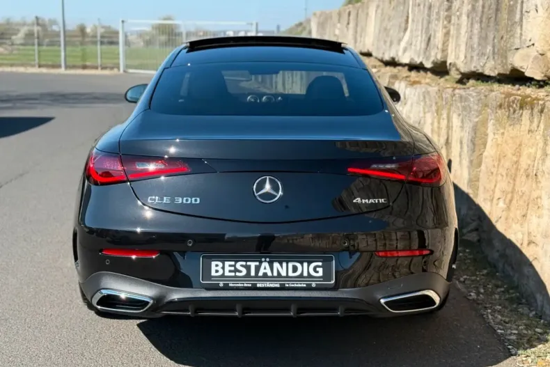 Mercedes-Benz CLE 300 (Clasa CLE) din 2023 cu 23.421 km - oferta MER184981 - foto 4