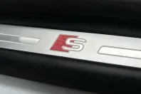 Audi Q8 din 2022 cu 58.900 km - oferta AUD184987 - foto 12