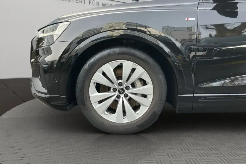 Audi Q8 din 2022 cu 55.100 km - oferta AUD184990 - foto 3