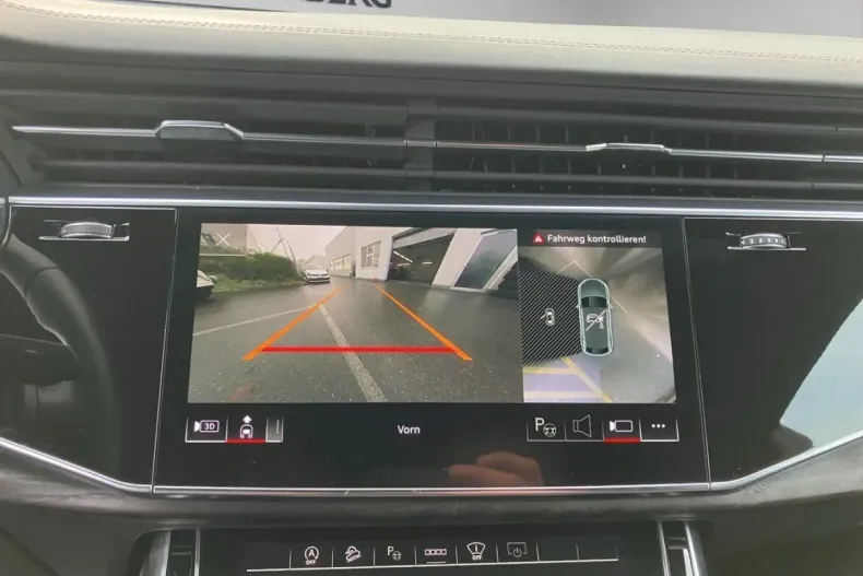 Audi Q8 din 2022 cu 55.100 km - oferta AUD184990 - foto 14