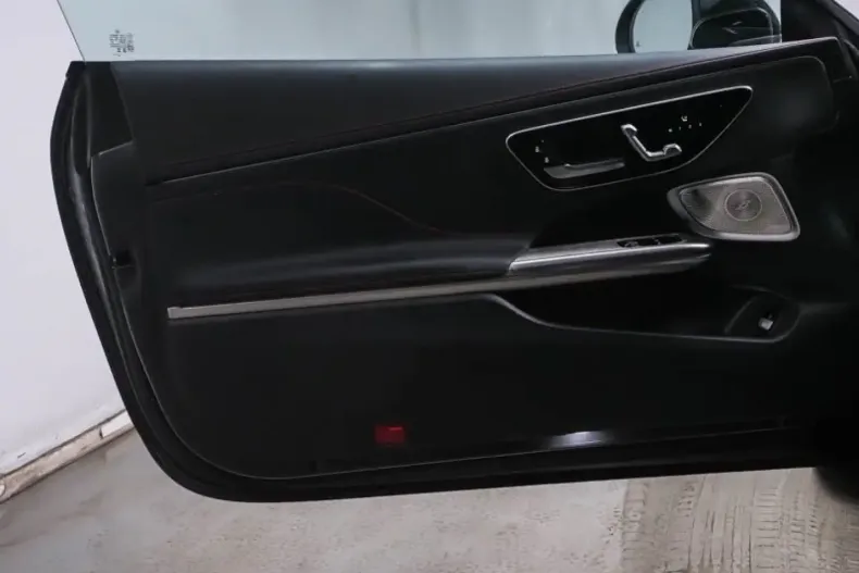 Mercedes-Benz CLE 53 AMG (Clasa CLE) din 2024 cu 14.213 km - oferta MER184994 - foto 9