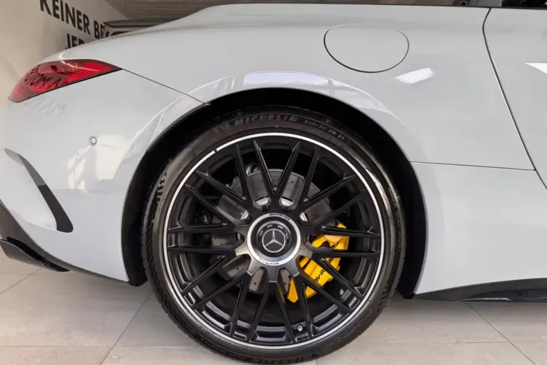 Mercedes-Benz SLR din 2023 cu 8.700 km - oferta MER185007 - foto 16