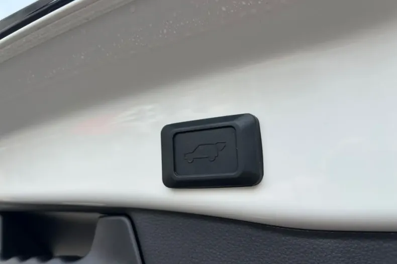 Toyota RAV4 din 2022 cu 27.998 km - oferta TOY185014 - foto 26