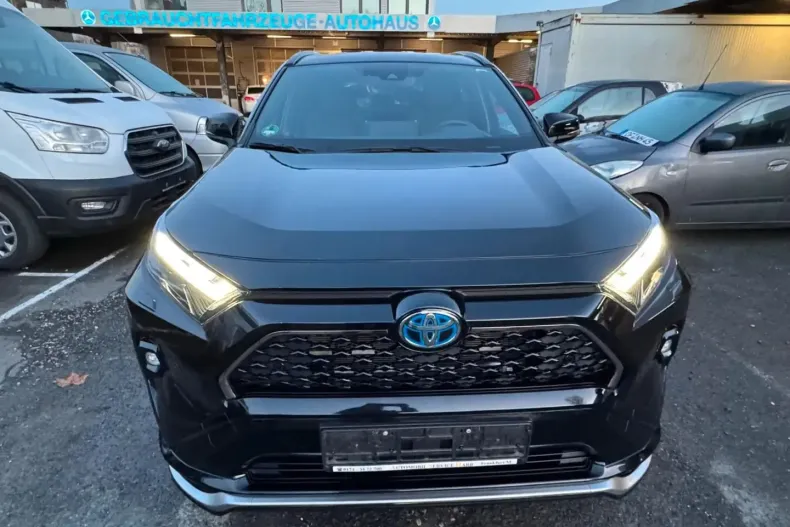 Toyota RAV4 din 2022 cu 42.700 km - oferta TOY185016 - foto 2