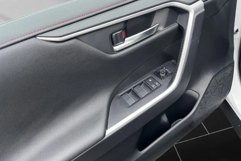 Toyota RAV4 din 2022 cu 27.344 km - oferta TOY185024 - foto 12