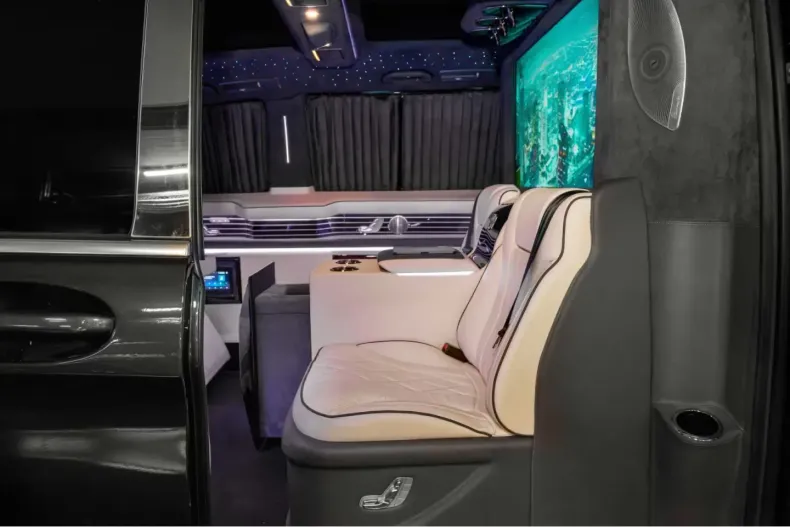 Mercedes-Benz V 300 (Clasa V) din 2026 cu 80 km - oferta MER185027 - foto 14