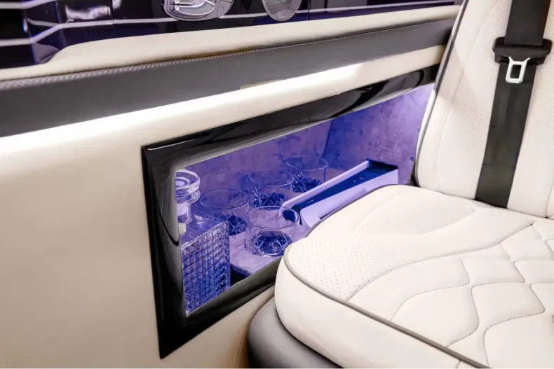 Mercedes-Benz V 300 (Clasa V) din 2026 cu 80 km - oferta MER185027 - foto 26