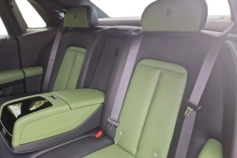 Rolls-Royce Ghost din 2024 cu 6.850 km - oferta ROL185029 - foto 12