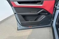 Porsche Cayenne din 2025 cu 2.750 km - oferta POR185035 - foto 11