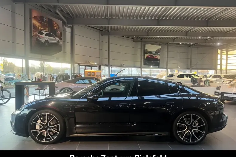 Porsche Taycan din 2025 cu 10.900 km - oferta POR185045 - foto 2