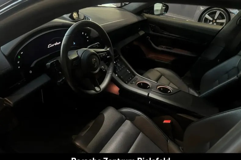 Porsche Taycan din 2025 cu 10.900 km - oferta POR185045 - foto 15