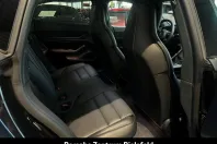 Porsche Taycan din 2025 cu 10.900 km - oferta POR185045 - foto 28