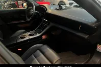 Porsche Taycan din 2025 cu 10.900 km - oferta POR185045 - foto 29