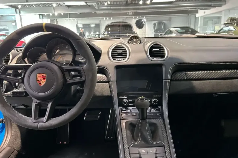 Porsche Boxster din 2024 cu 4.230 km - oferta POR185046 - foto 18