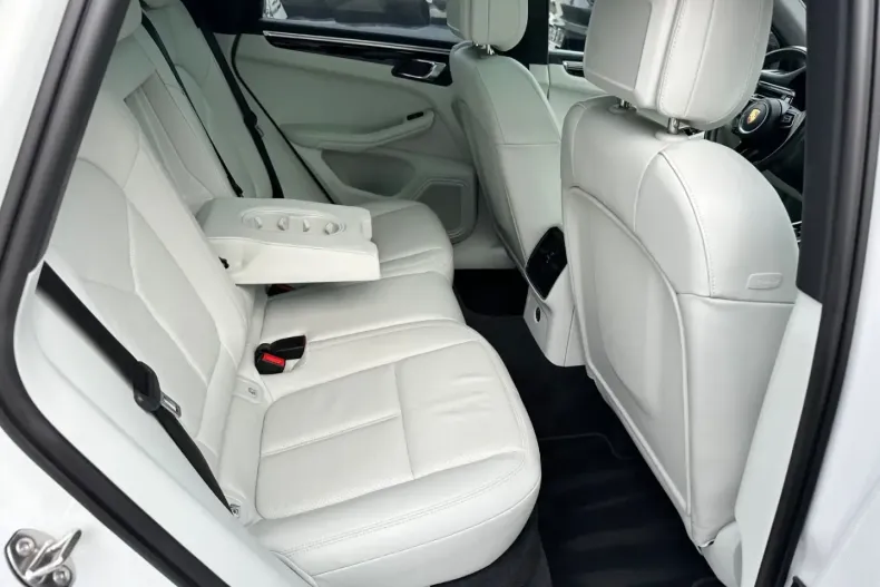 Porsche Macan din 2021 cu 97.941 km - oferta POR185047 - foto 25