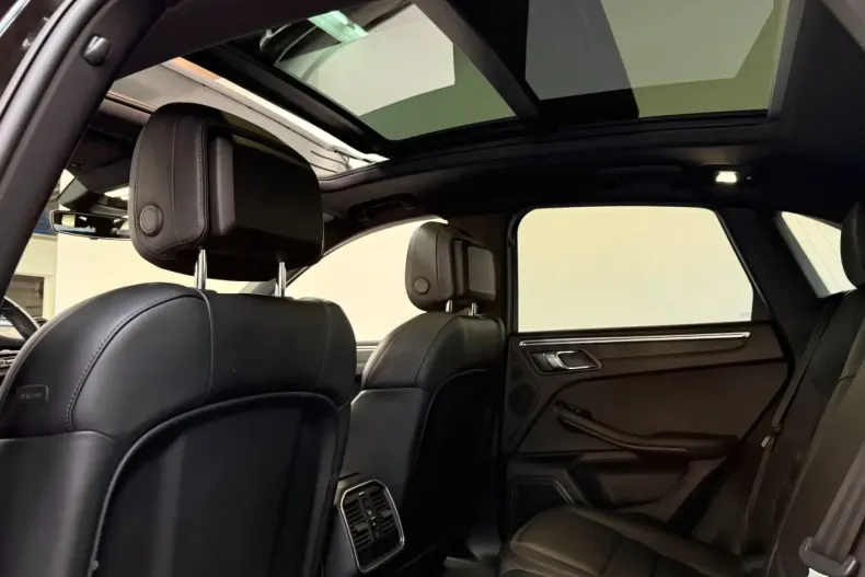 Porsche Macan din 2021 cu 81.558 km - oferta POR185048 - foto 12