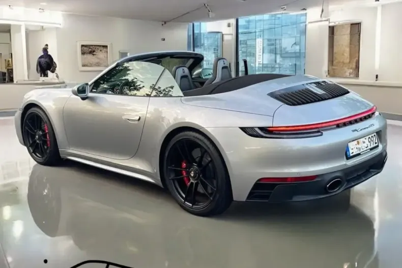 Porsche 992 din 2022 cu 8.850 km - oferta POR185049 - foto 4