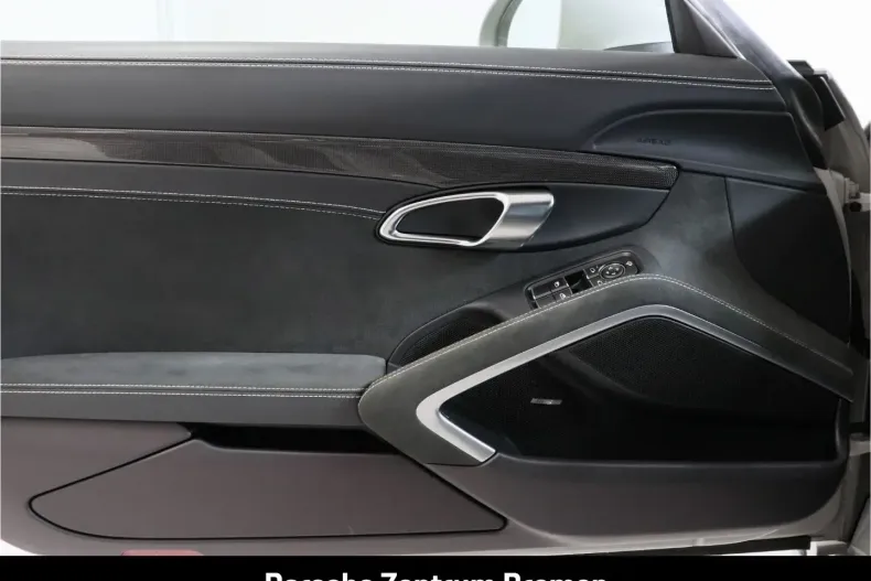 Porsche Cayman din 2024 cu 14.401 km - oferta POR185051 - foto 29