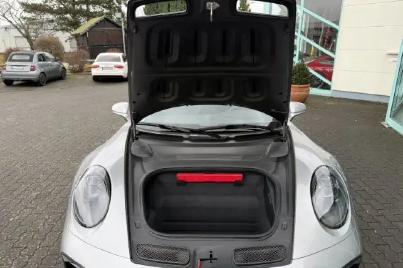 Porsche 911 din 2023 cu 17.000 km - oferta POR185054 - foto 18