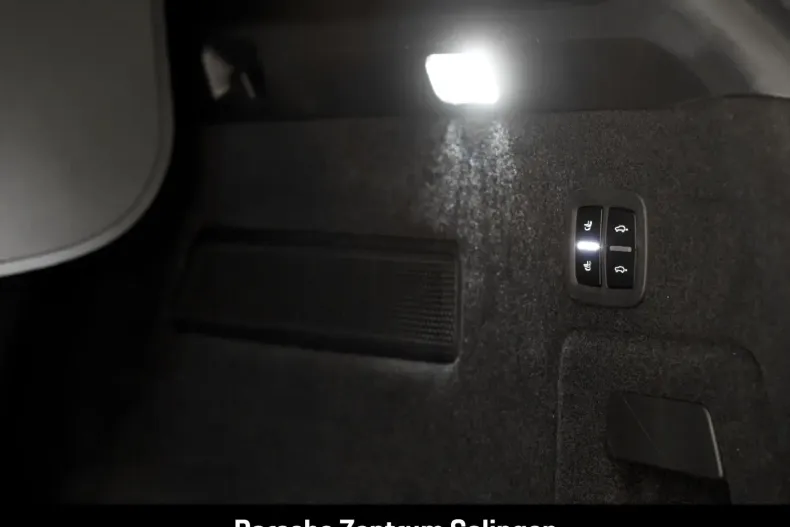 Porsche Cayenne din 2024 cu 23.835 km - oferta POR185055 - foto 10