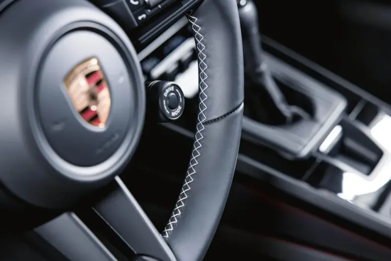 Porsche 992 din 2025 cu 8.000 km - oferta POR185056 - foto 20