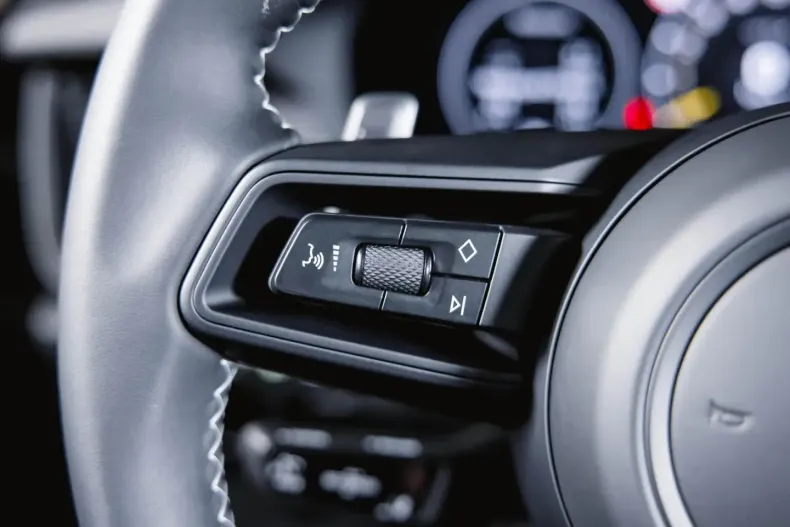 Porsche 992 din 2025 cu 8.000 km - oferta POR185056 - foto 30