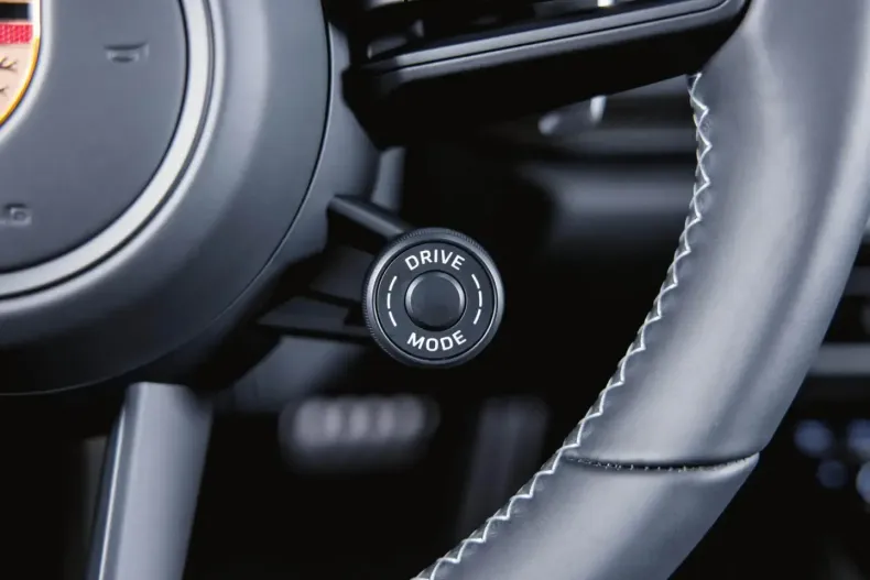 Porsche 992 din 2025 cu 8.000 km - oferta POR185056 - foto 31