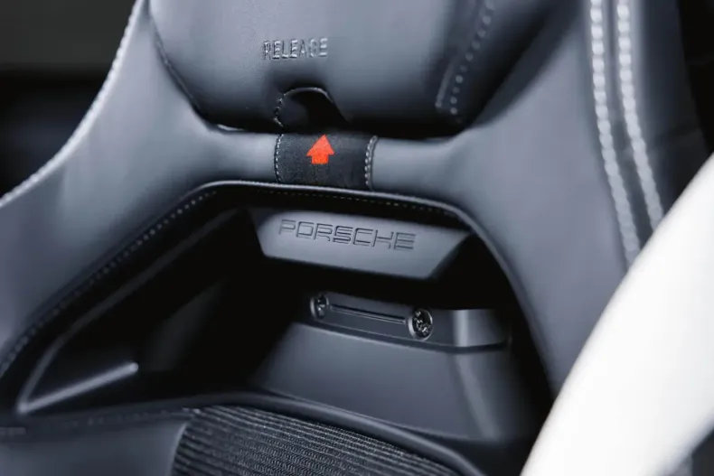 Porsche 992 din 2025 cu 8.000 km - oferta POR185056 - foto 46