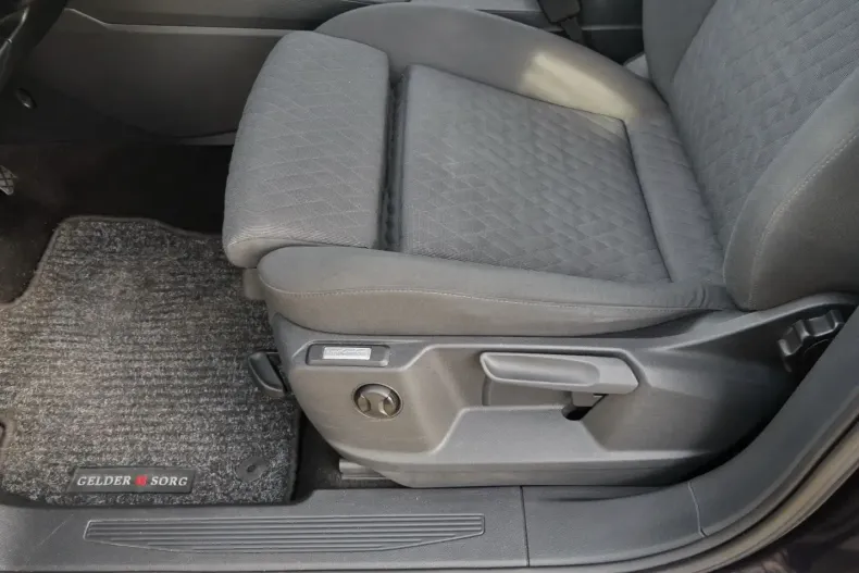 Volkswagen Caddy Maxi din 2022 cu 89.500 km - oferta VOL185070 - foto 21