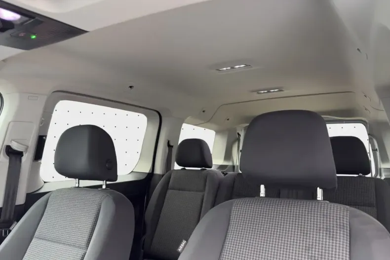 Volkswagen Caddy Maxi din 2022 cu 67.369 km - oferta VOL185071 - foto 10